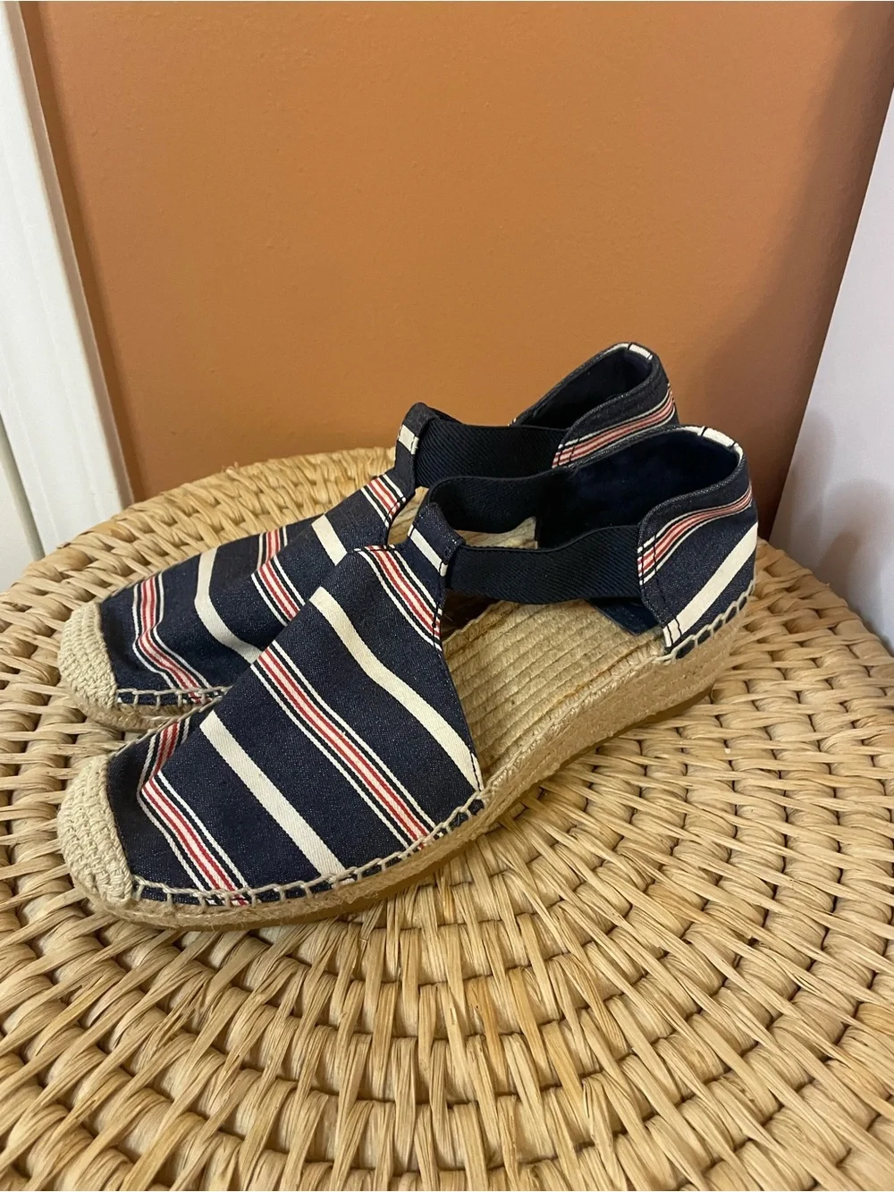 Tory Burch Catalina Espadrilles in Navy Multi Stripe Women’s Size 8.5